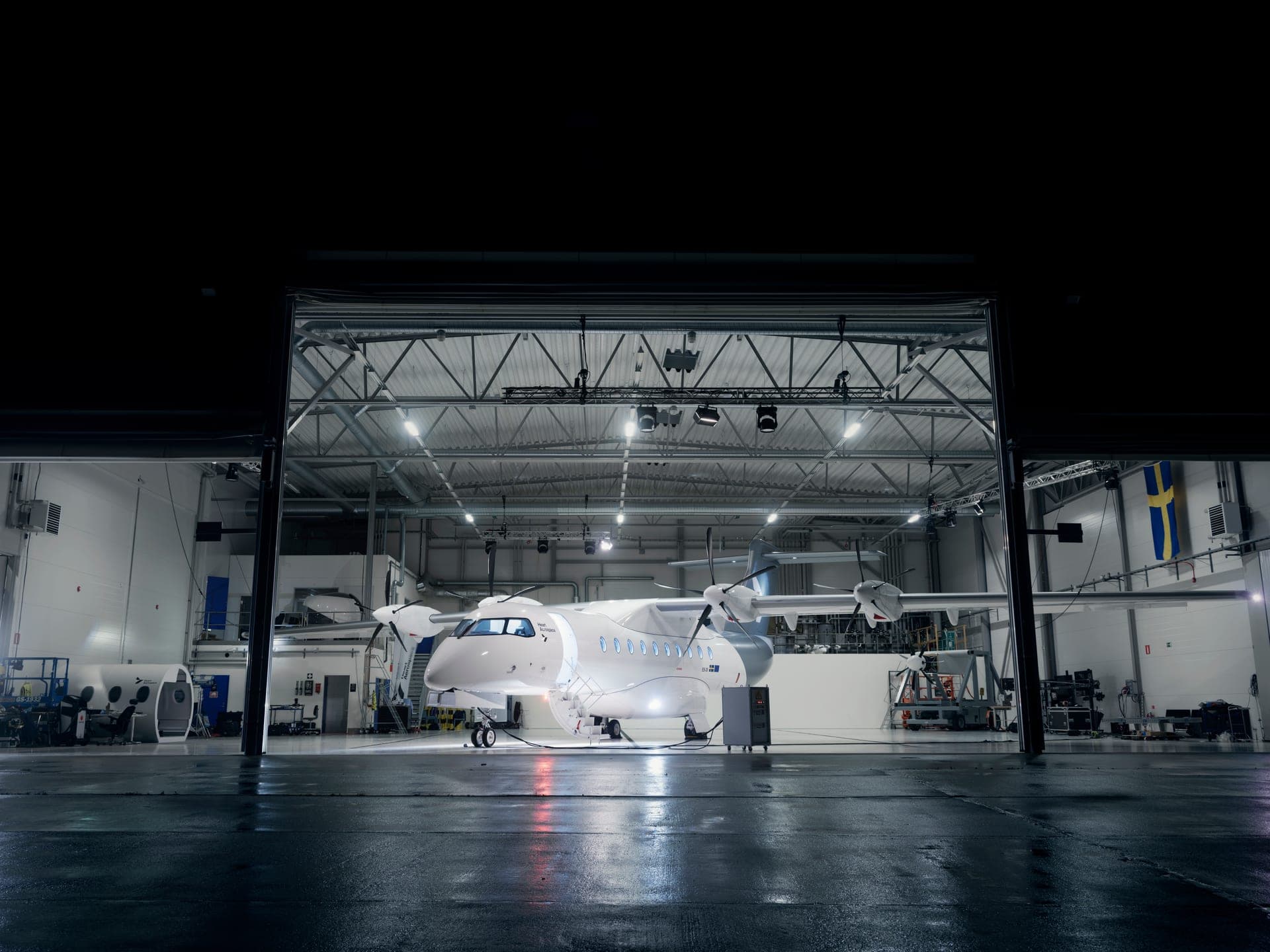 Heart Aerospace Flies World’s Largest Electric Aircraft